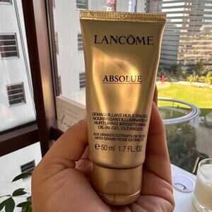 lancome absolue oil in gel cleanser 1.7oz  Never used  I have two in hand if you